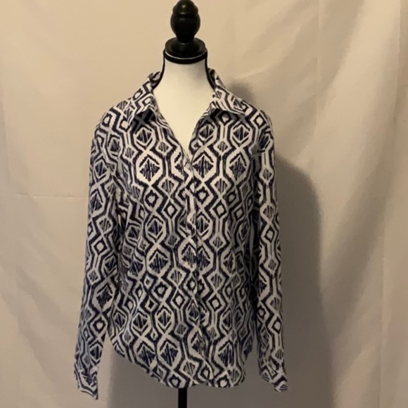 Chicos No Iron Ikat Blue and White 100% Cotton Shirt - Size 2 - Picture 1 of 4